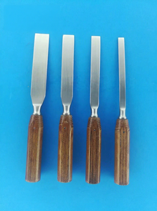 ชุดเครื่องมือผ่าตัดกระดูกแบบตัดกระดูกชนิด Capener Chisel Osteotome 4 ชิ้น ด้ามจับไฟเบอร์ เหล็กกล้าไร้สนิมเยอรมัน ได้รับมาตรฐาน CE - Product Image 3