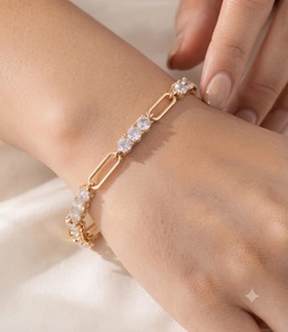 Bracelet de mode en or massif 14 carats avec diamants de laboratoire, bracelet chaîne à maillons de 2,5 carats, bracelet chaîne trombone, bracelet à maillons géométriques - Product Image 3