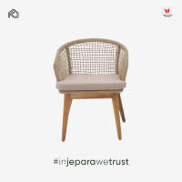 Chaise d'extérieur durable de qualité commerciale avec pieds en teck massif, résistante aux intempéries, siège rembourré en mousse à mémoire de forme, style minimaliste pour villa