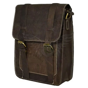 Sac banane en cuir pour un style de vie actif, fermeture éclair, écologique, prêt à voyager, sangle confortable, accès facile - Product Image 2