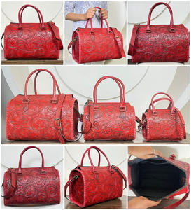 Bolso Grande de Cuero Repujado a Mano Estilo Vaquero Rojo, Bolso de Hombro de Lujo para Mujer, Bolso de Viaje, Bolso de Diseño - Product Image 3