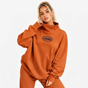 Sweat-shirt oversize en molleton à col montant pour femme, en coton brossé premium, style streetwear, fabrication de vêtements personnalisés écologiques - Product Image 1