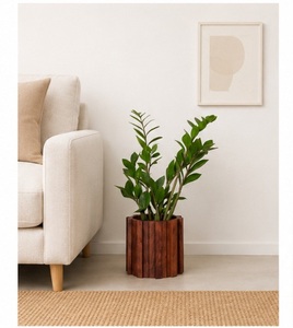 Jardinière en bois moderne artisanale pour la décoration intérieure, pot à fleurs rayé en bois massif pour les plantes succulentes et les plantes décoratives - Product Image 4