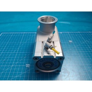 Vanne d'angle à vide poussé SMC XLD-40, utilisée comme pièce détachée pour équipement semi-conducteur d'occasion - Product Image 2