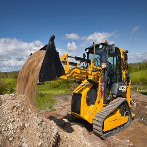 Cargadora Compacta JCB de Alta Calidad con Elevación Radial, Acoplamiento Rápido Hidráulico, Construcción Robusta, Puerta Lateral de Seguridad para Acceso al Motor - Product Image 6