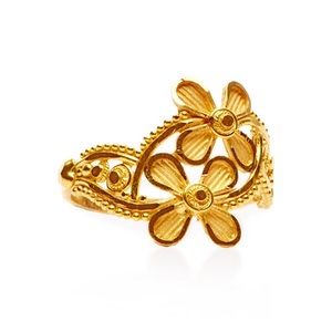 Anillo de Flor Color Oro Premium para Mujer, Diseño Floral Calado, Ligero, para Uso Diario, Joyería de Moda - Product Image 1