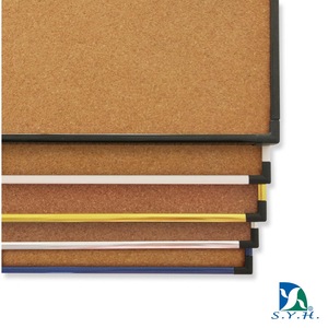 Tablero de Corcho con Marco de Aluminio y Superficie Adhesiva para Notas, Fotos y Exhibiciones - Product Image 5
