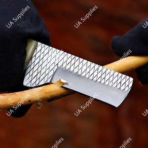 Mejor Precio Cuchillo Artesanal de Herrador, Cuchillo de Vaquero para Cortar Toro, Cuchillo de Hoja Fija para Caza y Camping, Full Tang, EDC para Exteriores, OEM, Venta al por Mayor - Product Image 4