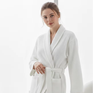 เสื้อคลุมอาบน้ำสำหรับผู้ใหญ่ ELITE ผ้าเทอร์รี่วาฟเฟิล 100% คอตตอน เป็นมิตรกับสิ่งแวดล้อม ระบายอากาศได้ดี แห้งเร็ว แขนสั้น มีกระเป๋า สำหรับผู้ชาย - Product Image 1