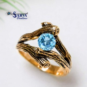 Bague en topaze bleue naturelle, argent sterling 925, style bohème inspiré de la forêt, sertissage à griffes, motif de branche texturé, faite à la main pour femmes - Product Image 2