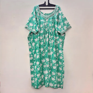 Vestido Kaftán de Algodón Indio con Cuello en V, Estilo Boho, Hecho a Mano con Estampado de Bloques, Corte Holgado y Evase para Mujer - Product Image 2