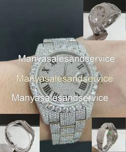 Reloj de Acero Inoxidable con Incrustaciones de Moissanita y Números Romanos Redondos, con Cierre de Brazalete, Resistente al Agua 10 Bar, Estilo HipHop - Product Image 2