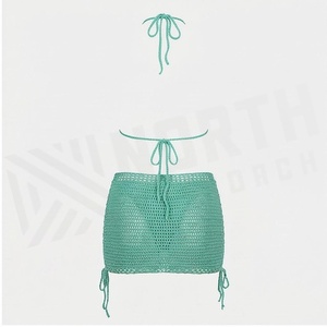 Ensemble de yoga 2 pièces imprimé papillon bleu avec finition dorée, body à col en V profond et jupe portefeuille longueur genou - Product Image 2