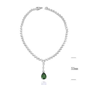 Boucles d'oreilles pendantes en laiton vert à la mode CZ Pear pour femmes - Product Image 4