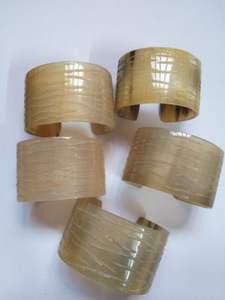 HF CRAFST Bracelet en corne fait main et durable, bijou éco-responsable unique pour mariages, fêtes, anniversaires, disponible en gros - Product Image 2