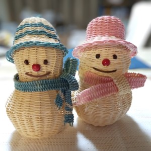 Cute snowman figurines combo eco-friendly weave rattan <b>christmas</b> figurine mini decor snowmans - Product Image 2