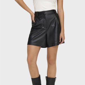 Shorts de Mujer de Cuero, Cintura Media, Corte Ajustado, con Cinturón, Bolsillos Tipo Cargo, Patrón Personalizable, Impermeables, Ecológicos, de Secado Rápido y Transpirables - Product Image 1