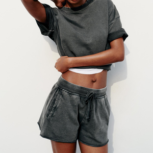 Ensemble 2 pièces décontracté pour femme en coton lavé, col rond, manches courtes, coupe ample, couleur unie, idéal printemps-été – Prix de gros - Product Image 2