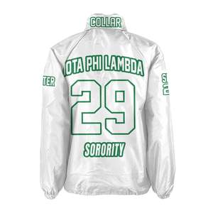 Chaqueta Universitaria Personalizada Iota Phi Lambda para Mujer, Blanca con Letras Griegas Verde Esmeralda, Escudo, Número y Año, Estilo Bomber - Product Image 6