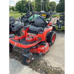 Tondeuse à gazon Kubota ZG227 à braquage zéro, robuste, conçue pour une productivité maximale et une maniabilité excellente - Product Image 2