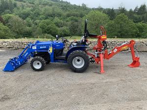 Tracteur Premium Solis 90HP avec chargeur arrière 4x4, équipement agricole et de construction, chargeur agricole efficace pour les tâches lourdes - Product Image 5