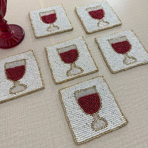 Ensemble de 6 dessous-de-verre perlés : Décoration de table multicolore faite à la main - Product Image 2
