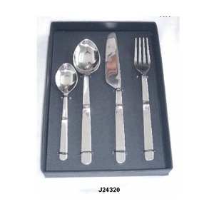 Cubiertos Juego de cuchillos de queso de acero con mango de resina Disponible en otros diseños Juego de cena de 4 piezas Juego de cubiertos Utensilios de cocina para Cena - Product Image 6