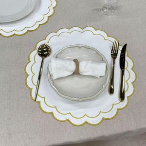 Set di 4 tovagliette in lino e cotone con ricamo floreale a festoni, 38 cm, tessuto con trama in lino naturale, lavabili in lavatrice - Product Image 1