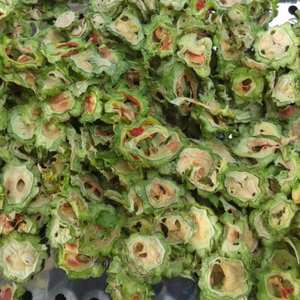 Melon amer séché naturel du Vietnam pour une délicieuse tisane et des ingrédients aromatiques culinaires de 99 Gold Data Firm - Product Image 2