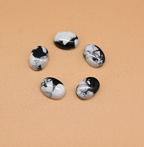 Turquoise Buffalo Blanc Naturel 10x14mm Forme Ovale Dos Plat Poli Brillant Lisse Cabochon Libre pour Fabrication de Bijoux Pendentif - Product Image 1