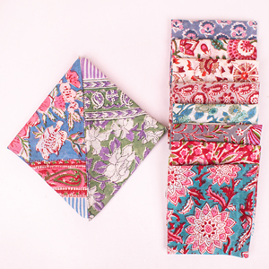 Pañuelo Floral de Algodón Orgánico Hecho a Mano en India para Cabello y Cuello, Estilo Boho, Ecológico, Transpirable, Ligero y Reutilizable para el Verano - Product Image 2