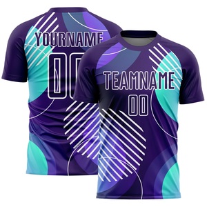 Tenue de football prête pour le tournoi, vêtements de sport performants, broderie personnalisée, transfert thermique, vêtements d'équipe, directement de l'usine - Product Image 2
