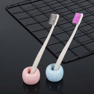 Juego de Cepillos de Dientes Desechables de Nailon Suave con Pasta Dental, Kit de Cuidado Bucal de Viaje para Hoteles, Higiene para Huéspedes - Product Image 1