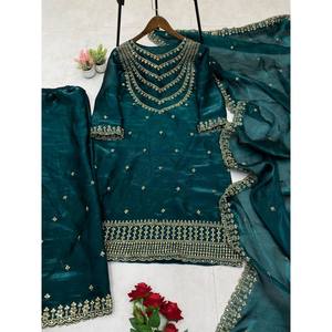 LG Designer Modest A-Line V-neck Chiffon with Embroidery <b>Wedding</b> Dress Party Wear <b>Top</b> and Bottom with Dupatta - Product Image 3