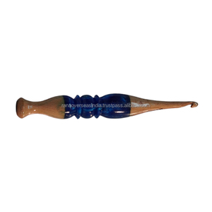 Crochet en bois et résine Aiguilles à tricoter artisanales de super qualité disponibles en différentes tailles et design au meilleur prix - Product Image 6