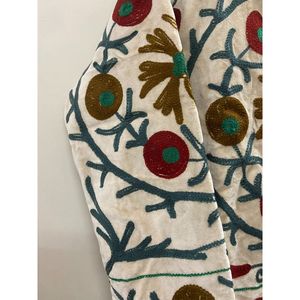 Hand Embroidered 100% Cotton <b>Velvet</b> <b>Jacket</b> <b>Women</b> Mandarin Collar Full Sleeve Floral Pattern Spring Bohemian Style Coat - Product Image 2