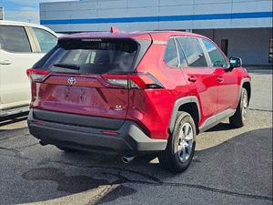 SUV RAV4 AWD 2023 d'occasion en excellent état - Product Image 2