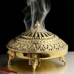 Brûleur de Dhoop Dani en laiton finition antique pour temple domestique, marché d'exportation pour hôtels, restaurants et décoration intérieure - Product Image 4