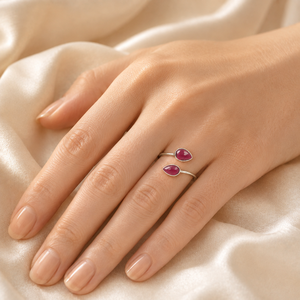 Bague en argent 925 sterling faite à la main, réglable, avec deux pierres serties en clos, garnet rouge en forme de poire 6 x 9 mm - Product Image 5