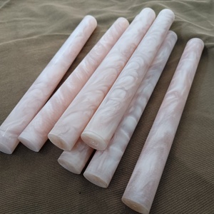 Tige de queue de billard en résine blanc nacré, polie, à motif marbré, pour la fabrication de queues de billard et les designs personnalisés - Product Image 1