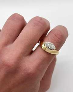 Anillo de Diamante Cultivado en Laboratorio con Corte Marquesa, Diseño Ondulado, Anillos Apilables Escultóricos Modernos, Oro Sólido de 14K y 18K, Precio de Fábrica, Venta al Por Mayor - Product Image 4