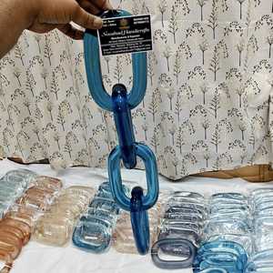 Cadena de Eslabones de Resina Epoxi Transparente Grande y Colorida para Decoración de Pared, Proyectos DIY, Cortina Divisoria de Habitación con Diseño de Ángel Personalizable - Product Image 3