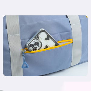 Bolsa Deportiva Resistente, Construcción Resistente a la Intemperie, Ideal para Gimnasio, Atletas y Entrenamiento Deportivo, Cierre de Cremallera Seguro - Product Image 3