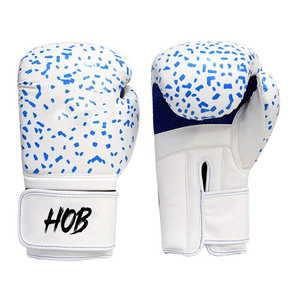 Guantes de Boxeo Chrome Heart de Último Diseño, Cuero Premium, Parches Elegantes, con Cordones, para Competencia - Product Image 6