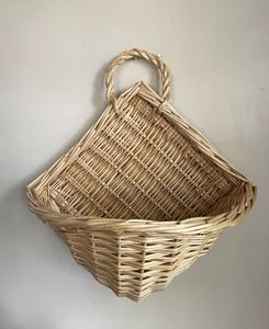 Panier de rangement en rotin avec poignées, forme rectangulaire, pour montage mural ou sur porte, style rustique, organisateur artisanal - Product Image 3