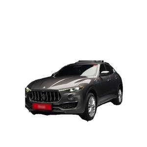 Maserati Levante 2.0 GT AWD con Volante a la Izquierda, Caja de Cambios Automática, Asientos de Cuero, Cámara Trasera, Modelo Agosto 2022, 24,058 km - Product Image 1