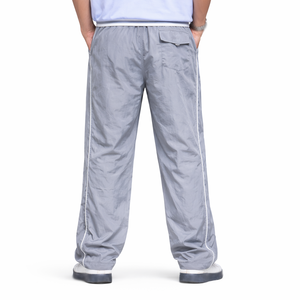 กางเกงคาร์โก้ผู้ชาย น้ำหนักเบา ผ้าไนลอน เอวยางยืด ทรงหลวม กางเกงสำหรับกิจกรรมกลางแจ้ง ผลิตตามสั่ง จำหน่ายจำนวนมาก - Product Image 5