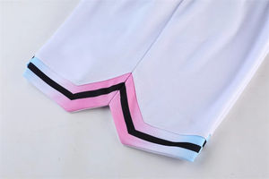 Ensemble de maillots de basket tendance, respirant, en mesh, avec shorts, vêtements de sport légers pour hommes, pour l'entraînement. - Product Image 5