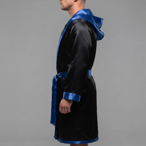 Robe de boxe personnalisée pour hommes, légère, en satin, à manches longues, avec ceinture ajustable, hautement respirante, écologique et moderne - Product Image 5