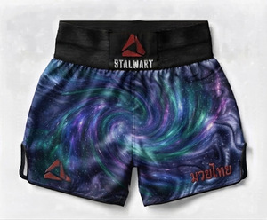 กางเกงมวยไทย MMA แบบสั่งทำพิเศษ STALWART IMPEX สีแดงดำ ลายมังกร ยืดหยุ่นสูง แห้งเร็ว ทนทาน เป็นมิตรกับสิ่งแวดล้อม ผลิตจากโพลีเอสเตอร์ - Product Image 4
